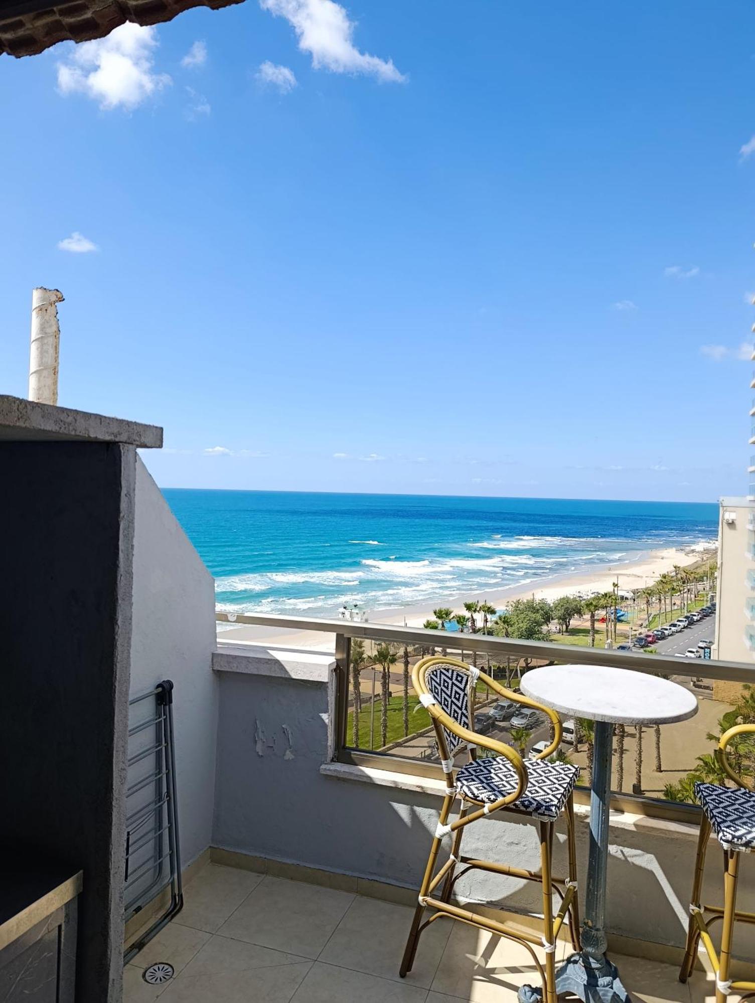 Penthouse Apartment On The Beach バト・ヤム 部屋 写真